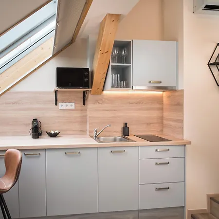 Theatre 9 By Adrez Apartamento