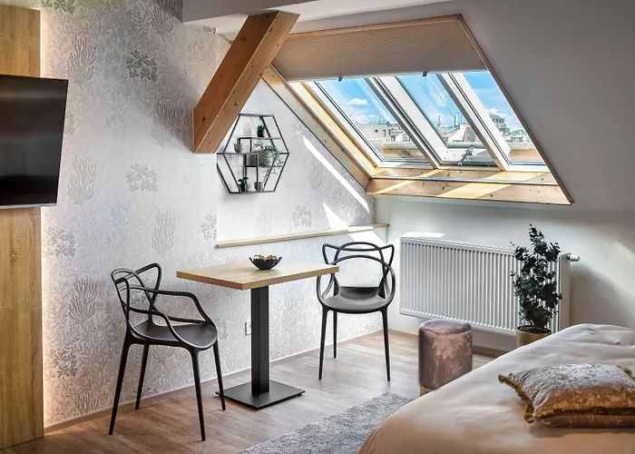 Theatre 9 By Adrez Apartament *